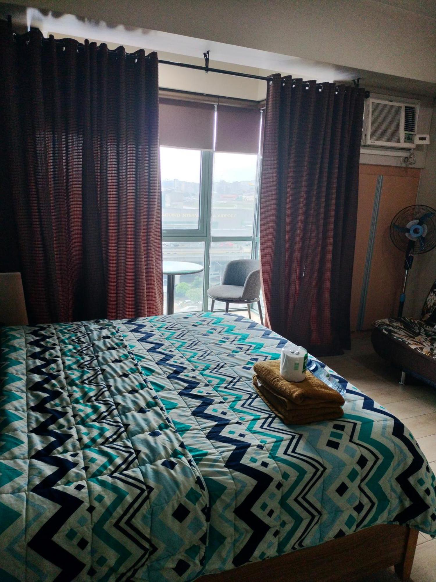 Condotel Near Airport Пасай Экстерьер фото